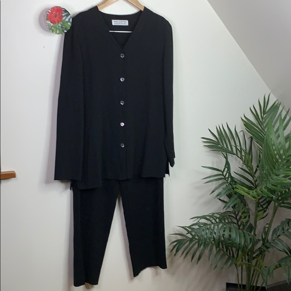 Saks Fifth Avenue Pants - Saks Fifth Avenue Career Black Pantsuit L
